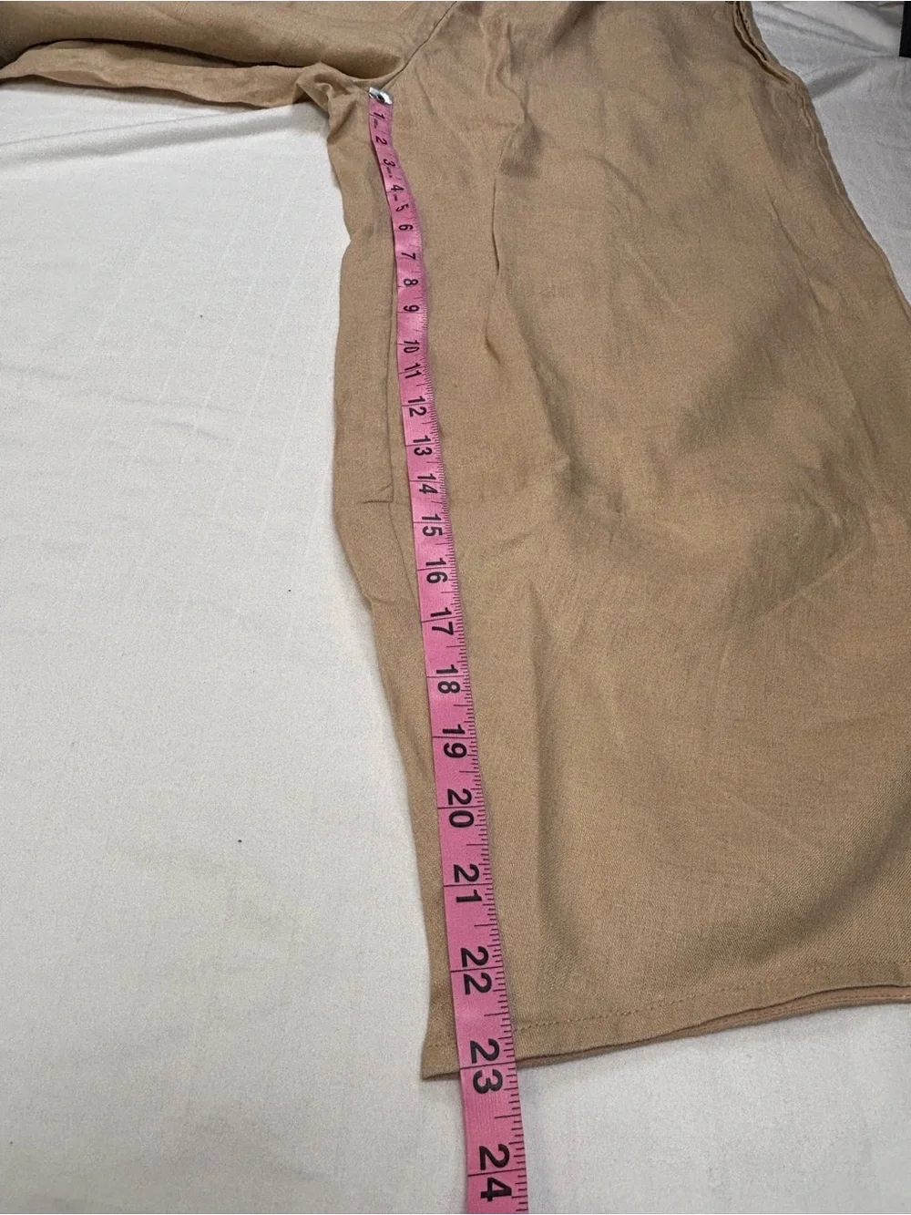 NWT Lintico women’s XL Relaxed Linen-Blend Capris - Beige